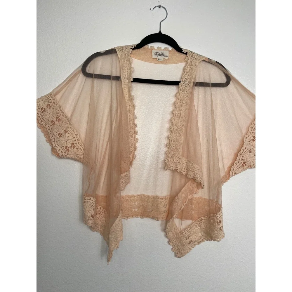 Boutique Forever 21 Peach Mesh Crochet Lace Trim Shrug Bolero Short Sleeve Small